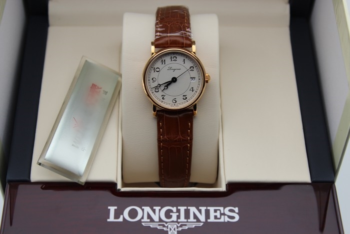 Đồng hồ LONGINES PRÉSENCE HERITAGE L4.267.8.73.2
