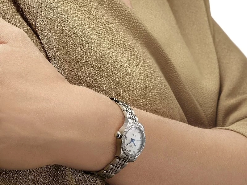 Tổng quan Longines L2.320.0.87.6
