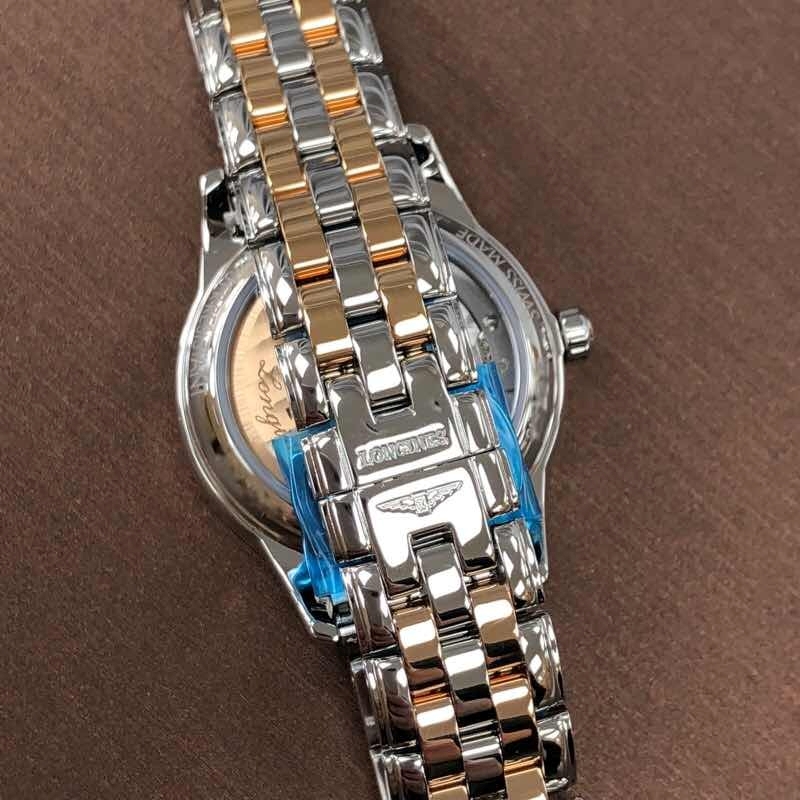 Đây đeo Longines L4.274.3.92.7