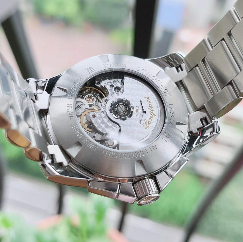 Longines L2.743.4.76.6 được trang bị bộ máy cơ tự động L688.2