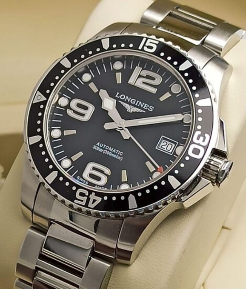 Chi tiết mặt số Longines L3.741.4.56.6