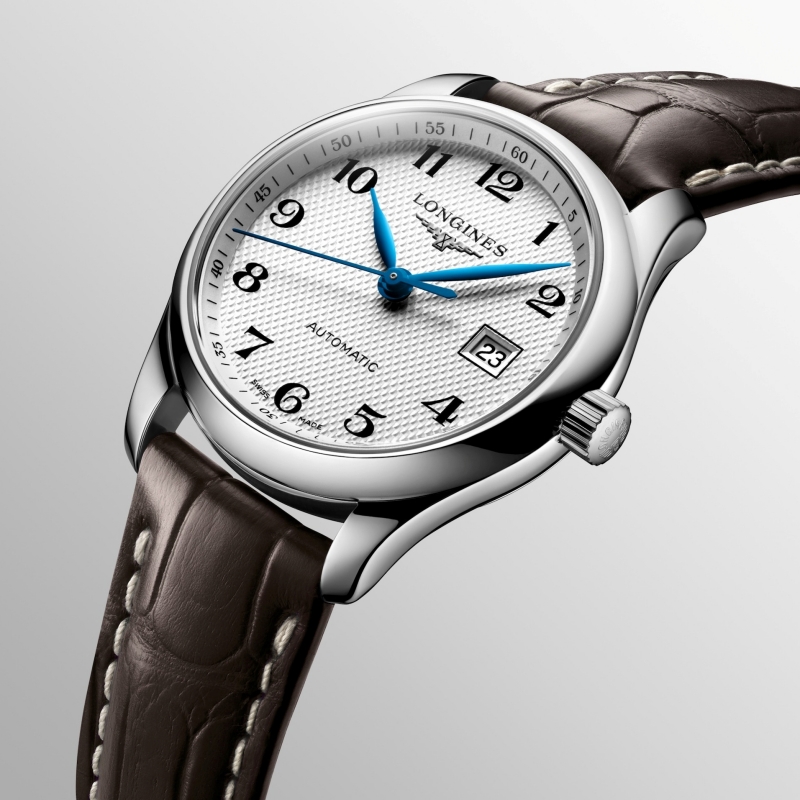 Cạnh hông Longines L2.257.4.78.3