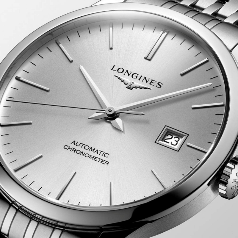 Chi tiết mặt số Longines L2.820.4.72.6